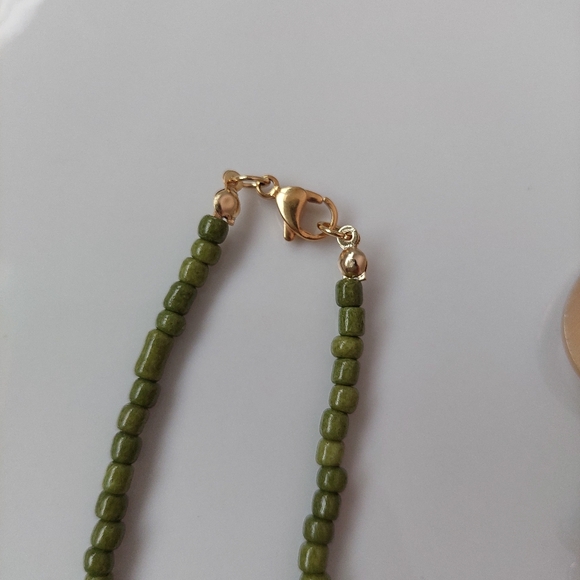 Unique Handcrafted Set of Necklace and Bracelet Crystals Aluminum Pendant - Picture 4 of 4